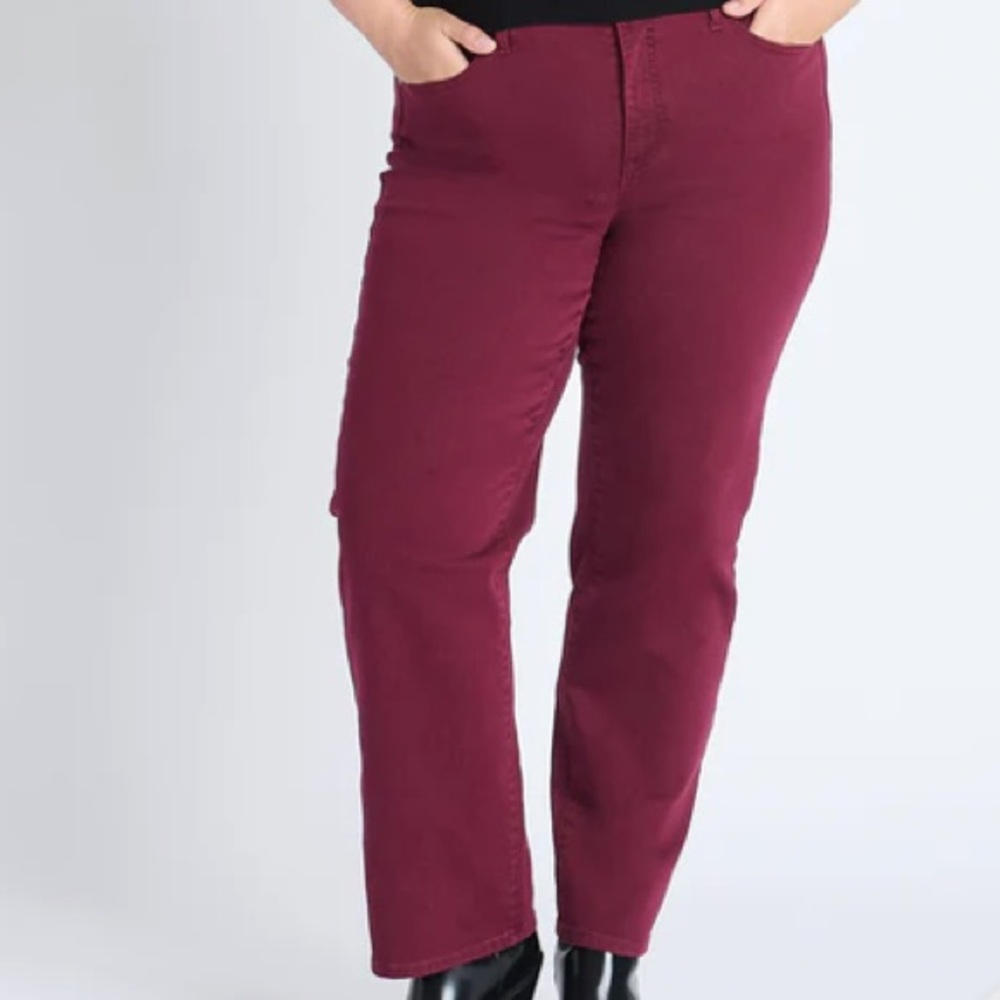 Dress Barn NWT Westport Signature Five Pocket Straight Leg Colored Denim Jeans 🏆